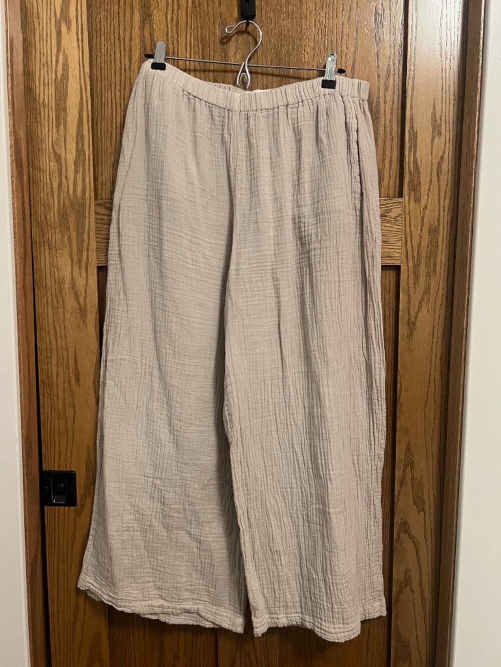 Honest Cotten beige trousers - L/XL - Picture 4 of 4